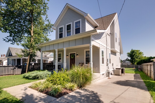 Building Photo - 508 Morton Ave