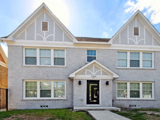 Foto del edificio - 2 Bedroom 2 Bathroom Apartment in Houston