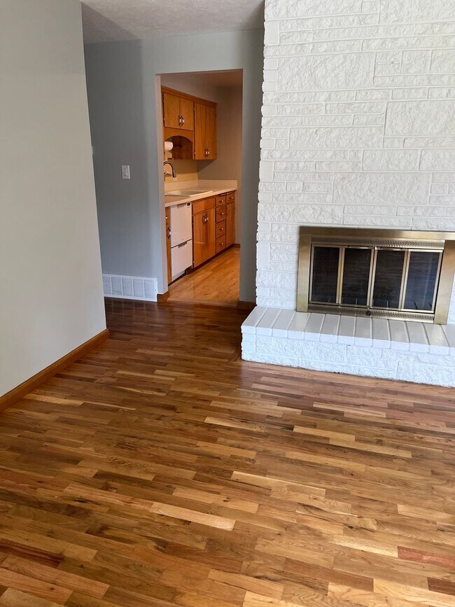 Foto del edificio - 17704 N Hilltop Rd