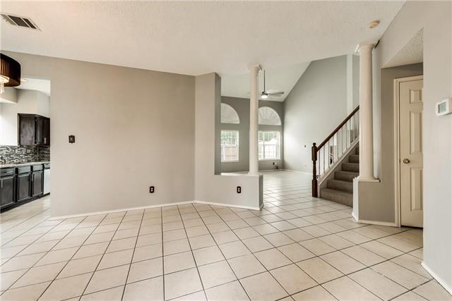 Building Photo - 6805 Hickory Creek