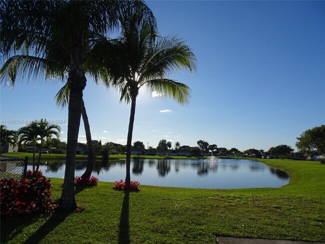 Building Photo - 9732 Boca Gardens Cir N