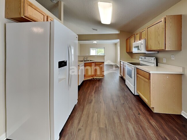 Foto del edificio - 11971 Cherry Creek Rd