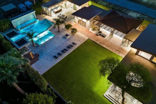 Foto del edificio - The Estate in Phoenix