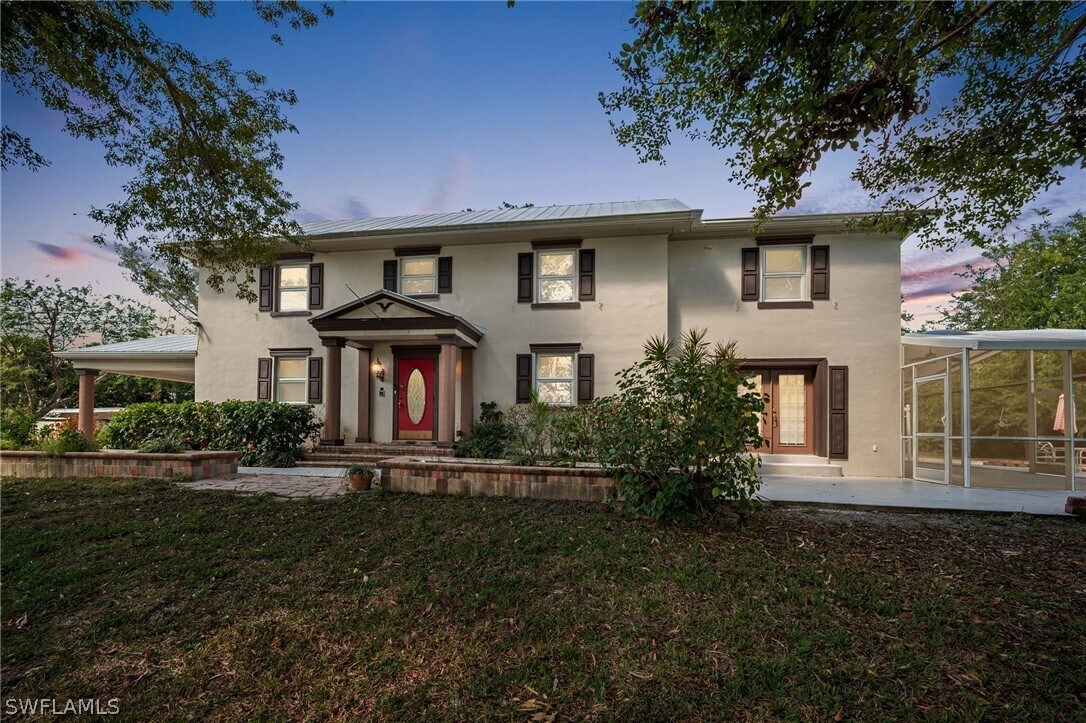 Fort Myers, 
                        , –