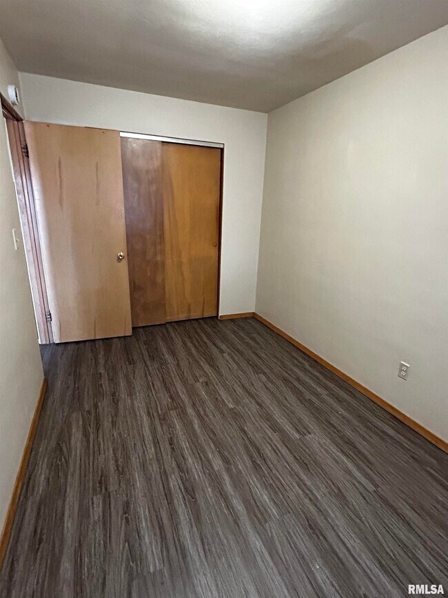 Foto del edificio - 1102 Oxford Ave