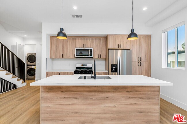 Foto del edificio - 10805 Morrison St