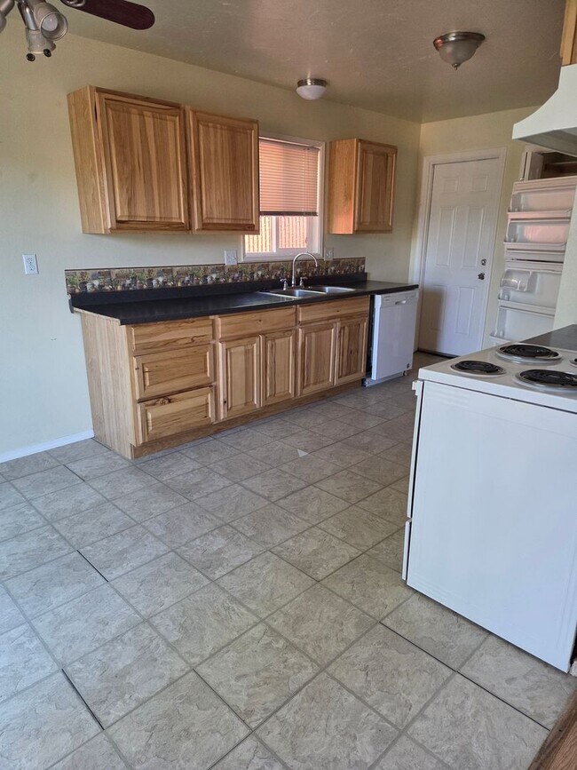 Foto del edificio - Very nice duplex 2 bedroom 1 bathroom