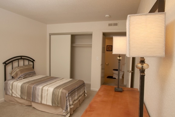 Glacier Point Apartments Davis Ca Bedroom Glacier Point Apartments