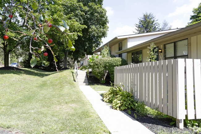 Building Photo - Annhurst (PA)