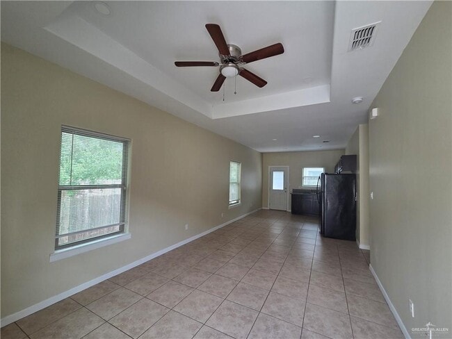 Building Photo - 2103 Garden Ridge Dr