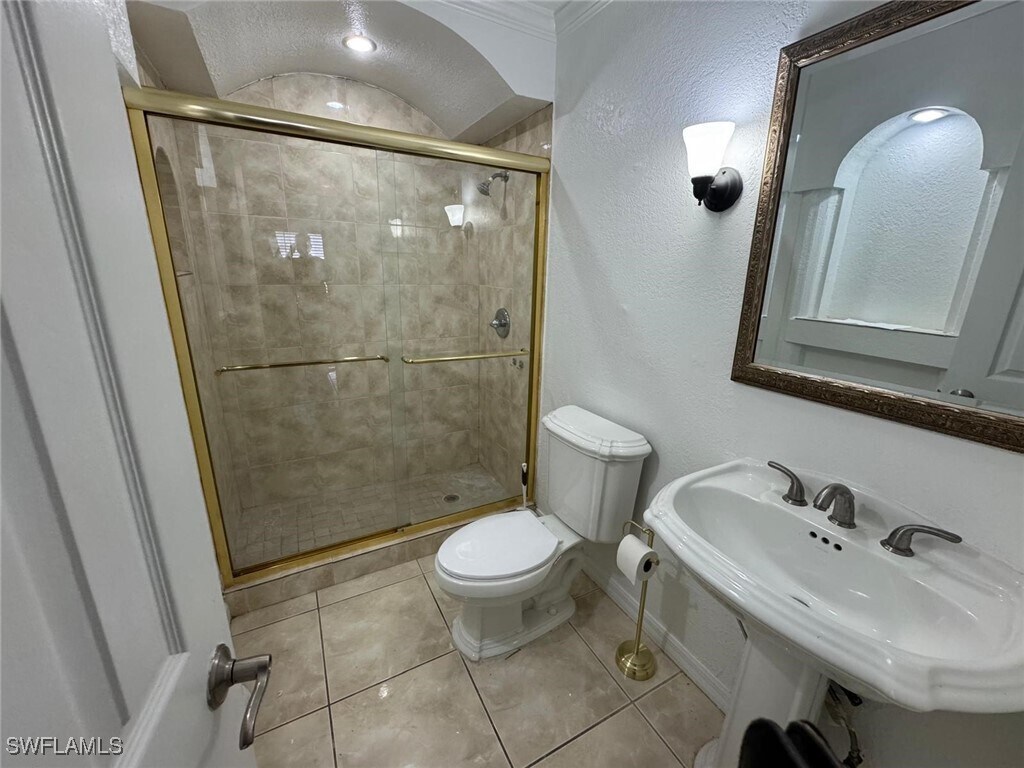 Foto del edificio - 618 SE 12th Ct