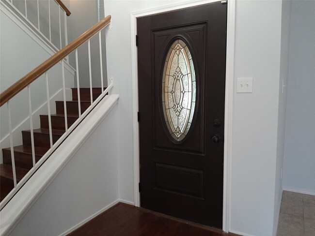 Foto del edificio - 8 Fawnchase Ct