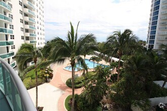 Building Photo - 3001 S Ocean Dr