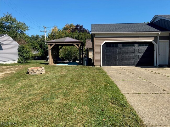 Foto del edificio - 1250 Orchard Park Dr