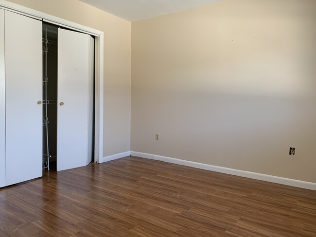 Bedroom - 82 Lincoln Ave