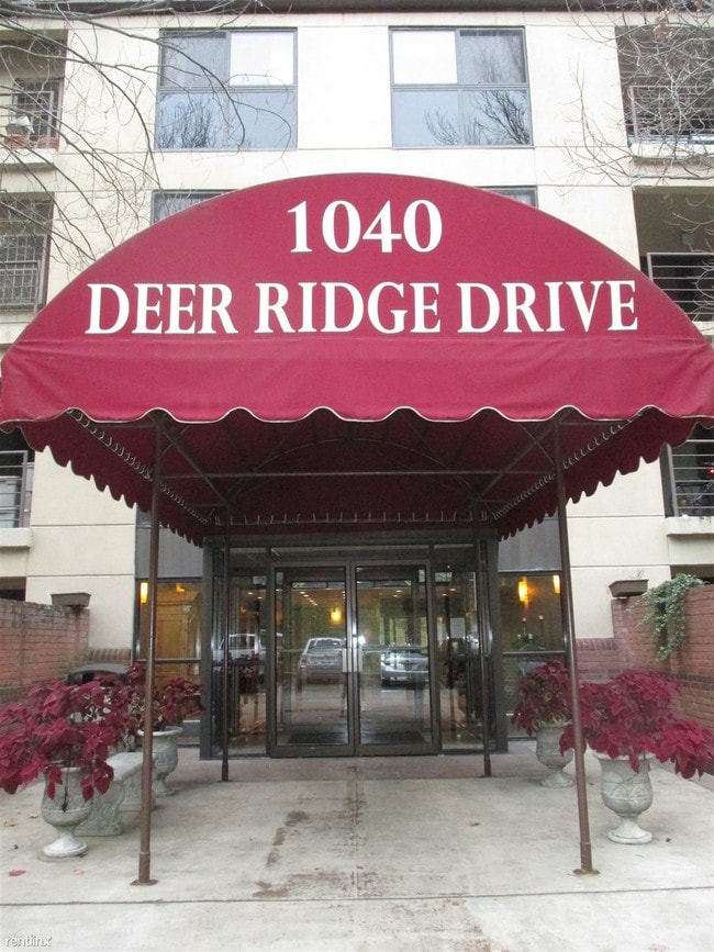 Building Photo - 2 br, 2 bath  - 1040 Deer Ridge Dr Apt 412