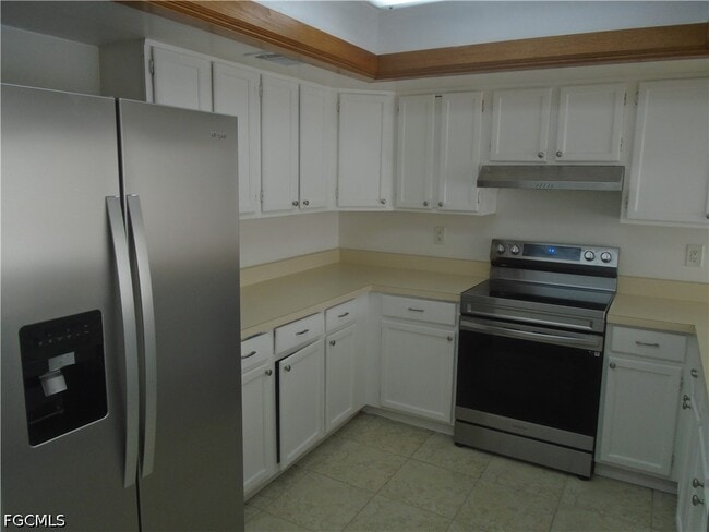 Building Photo - 1228 Trafalgar Pkwy