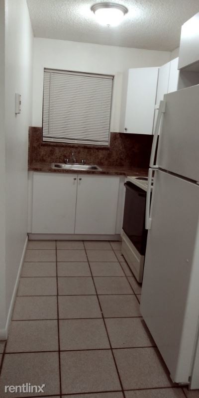 Foto del edificio - 2462 Pierce St
