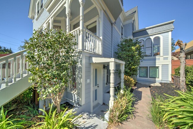 Foto del edificio - 2225 Blake St