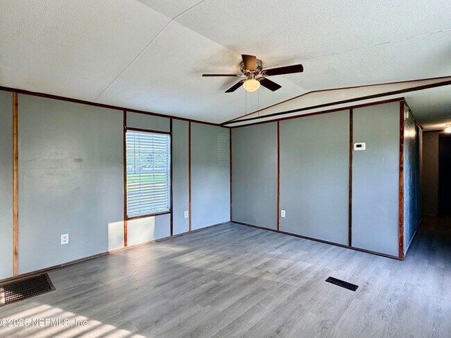 Foto del edificio - 8334 SW State Rd 121