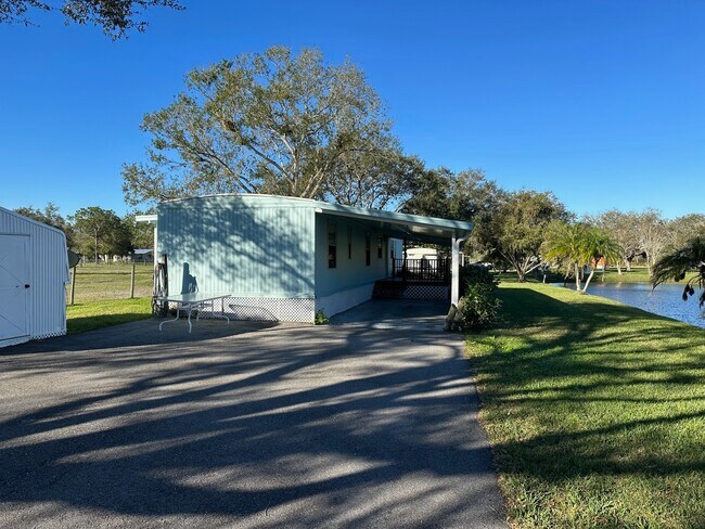 Building Photo - 4862 NW 27th St