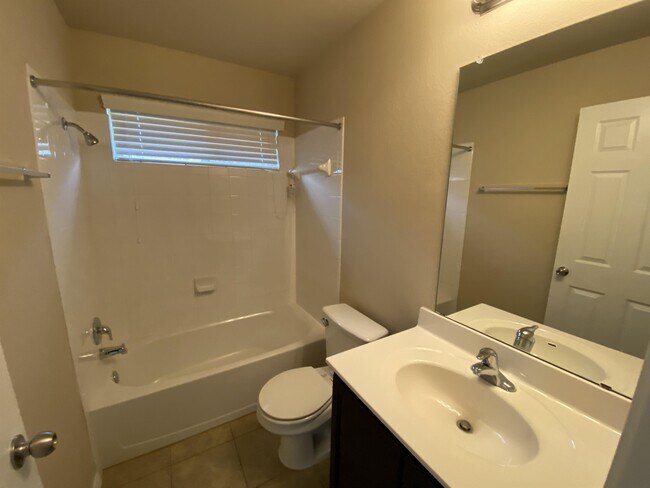 Building Photo - 7012 Cokui Dr