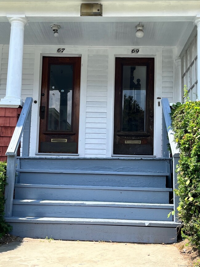 Building Photo - 67 Sisson Ave