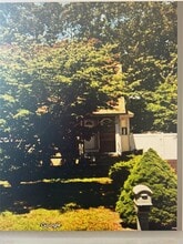 Building Photo - 81 Parkwood Dr