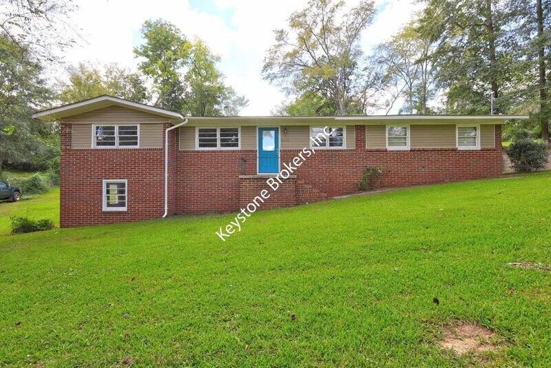 2806 N Pierce Ave, Macon, GA 31204 House Rental in Macon, GA