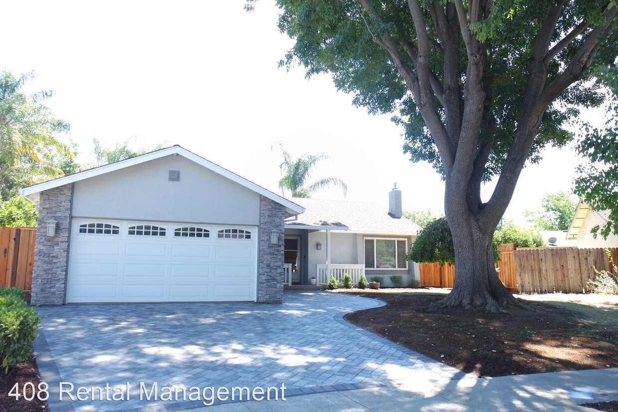 Primary Photo - 3 br, 2 bath House - 6682 Catamaran Street