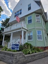 Building Photo - 102 Vernon St
