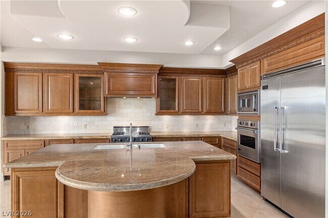 Foto del edificio - 9101 Alta Dr