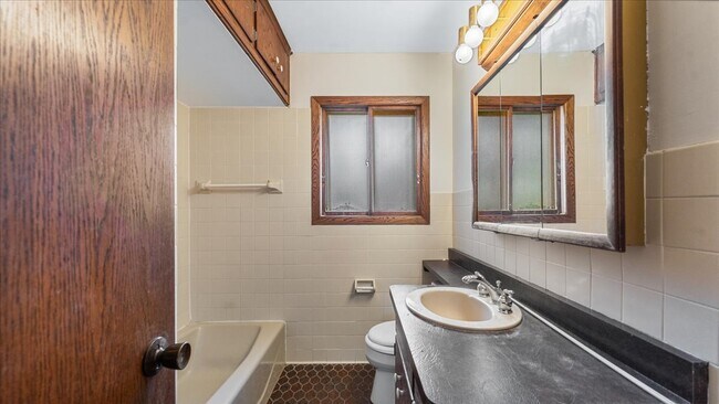 Foto del edificio - 880 2nd St NW