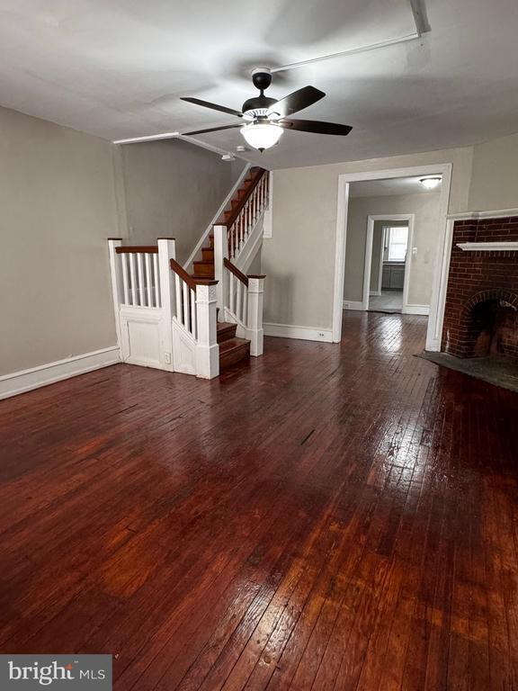 Building Photo - 314 E 22nd St