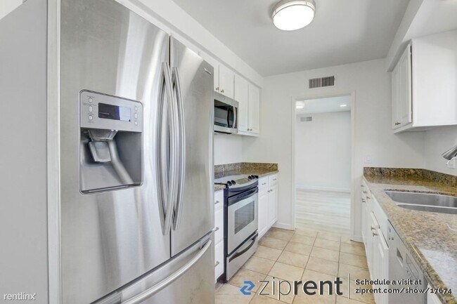 Foto del edificio - 3 br, 2 bath House - 166 Madelia Place, Sa...