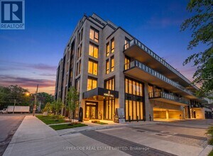 Building Photo - 2 Forest Hill Rd