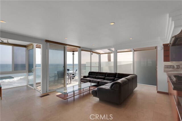 Foto del edificio - 25234 Malibu Rd