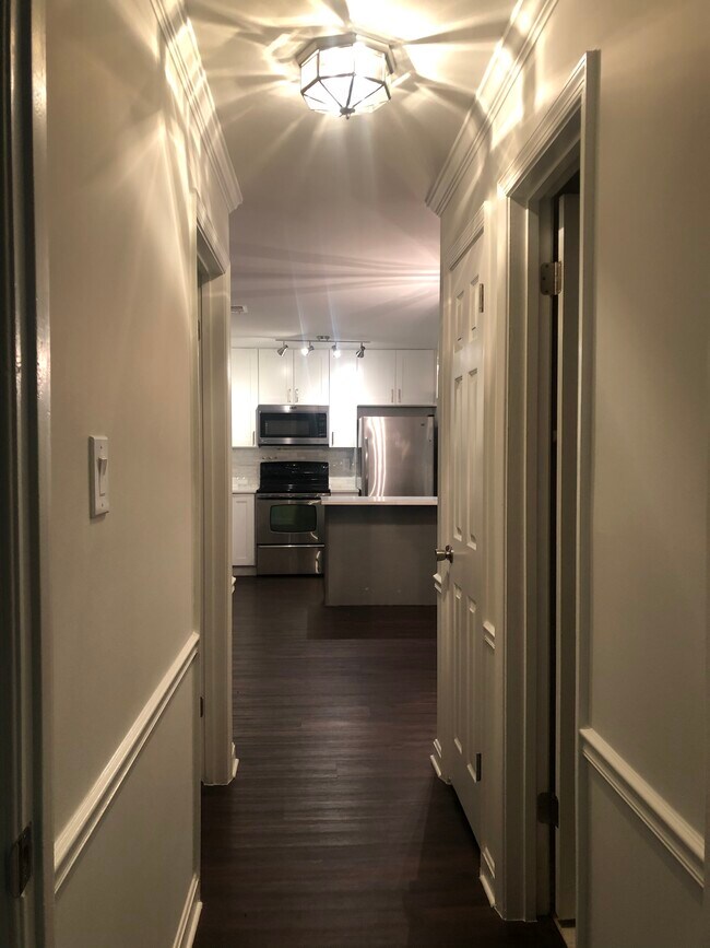 Foto del edificio - 12379 Wadsworth Way