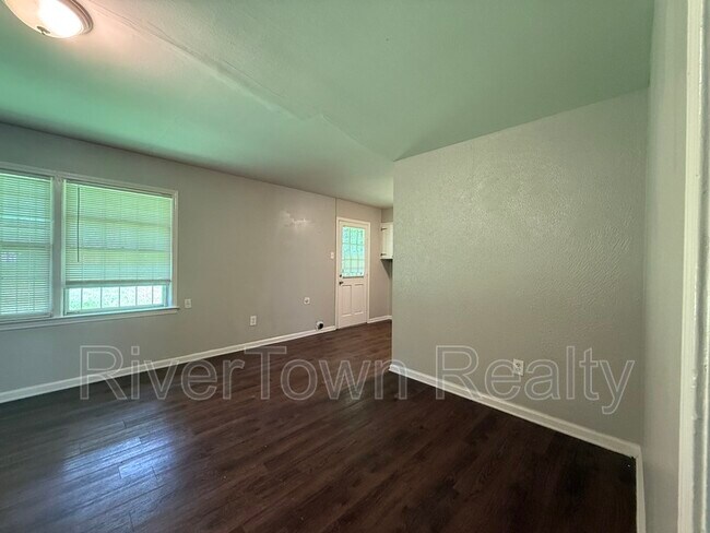 Foto del edificio - 3476 Mountain Terrace St