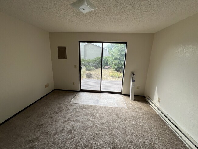 Foto del edificio - 85 NW Terre View Dr