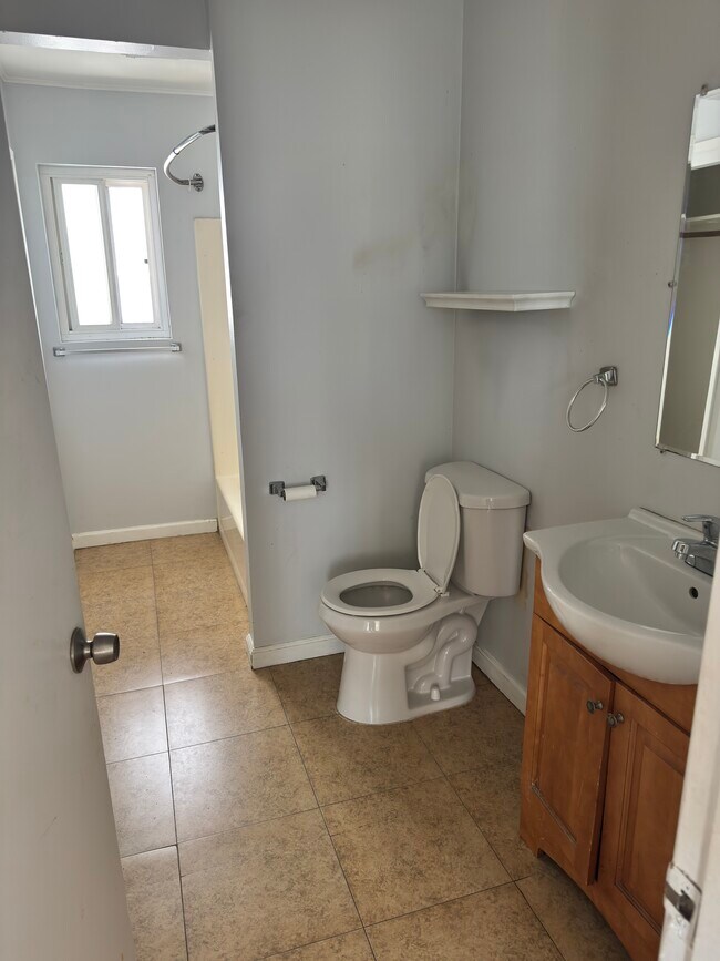 Foto del edificio - 2838 Fairmount Ave