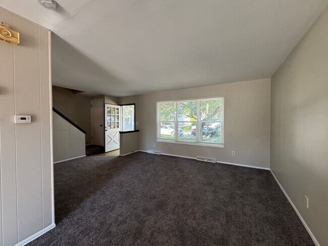 Building Photo - 6451 N 73rd St