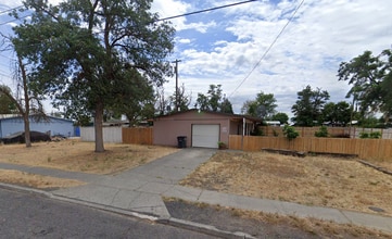 Building Photo - 8943 Craw Ln