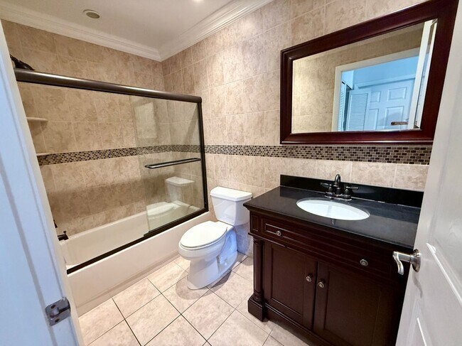 Foto del edificio - 9466 Boca Cove Cir