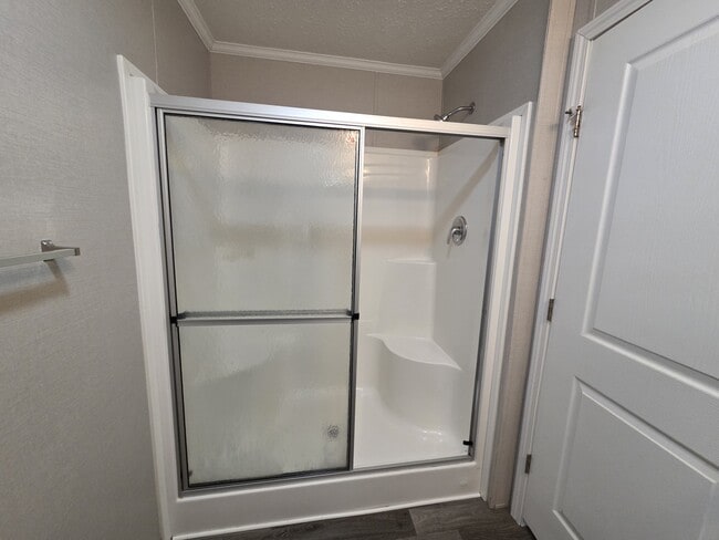 Foto del edificio - 152 Donald Ave