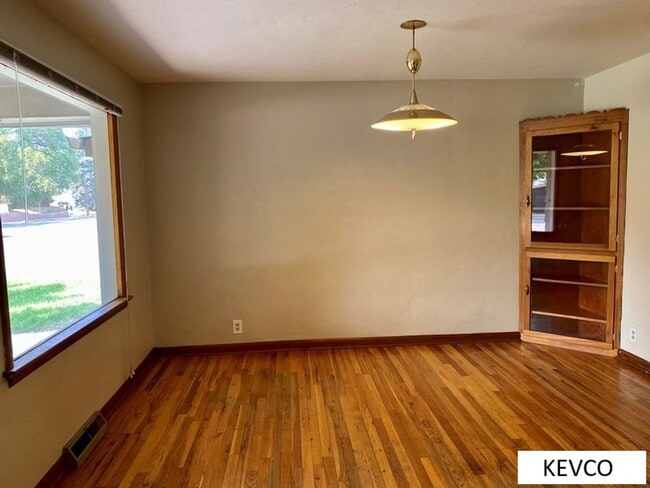 Building Photo - 1100 Whedbee St