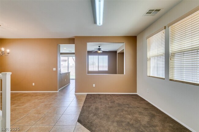 Foto del edificio - 9208 Red Knoll St