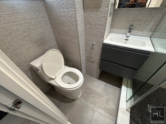 Building Photo - West 51st Street