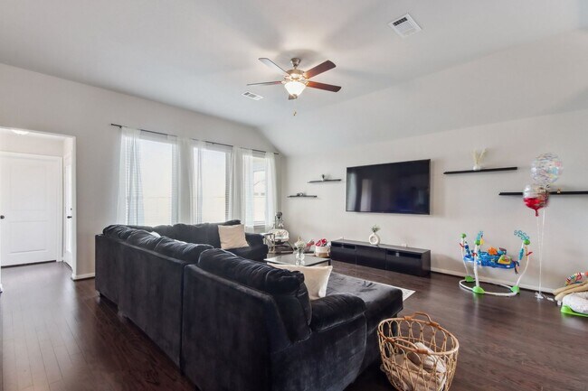 Building Photo - 4 Bedroom Single Family Home in Katy