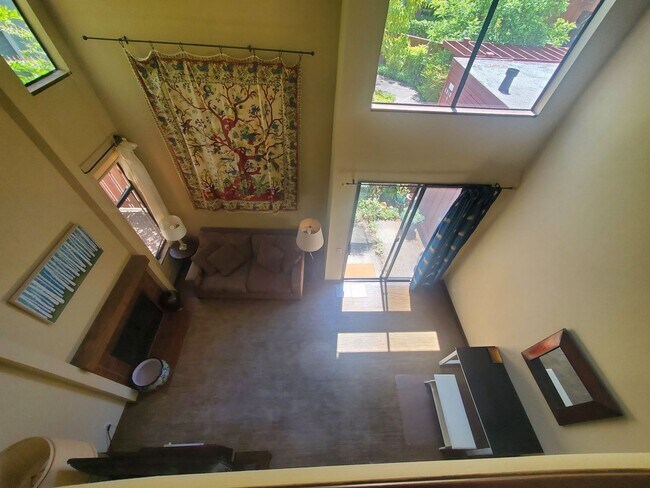 Foto del edificio - 1717 Novato Blvd